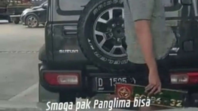 Viral Pria Ganti Pelat Mobil Dinas TNI Saat Hendak Isi Bensin Pertalite
